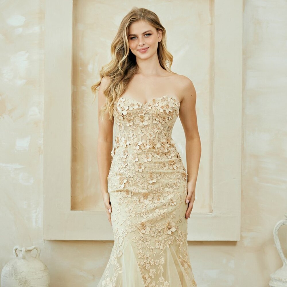 NEW SLEEVELESS STRAPLESS MERMAID DRESS EMBROIDERED W/ FLORAL APPLIQUE AC SU081